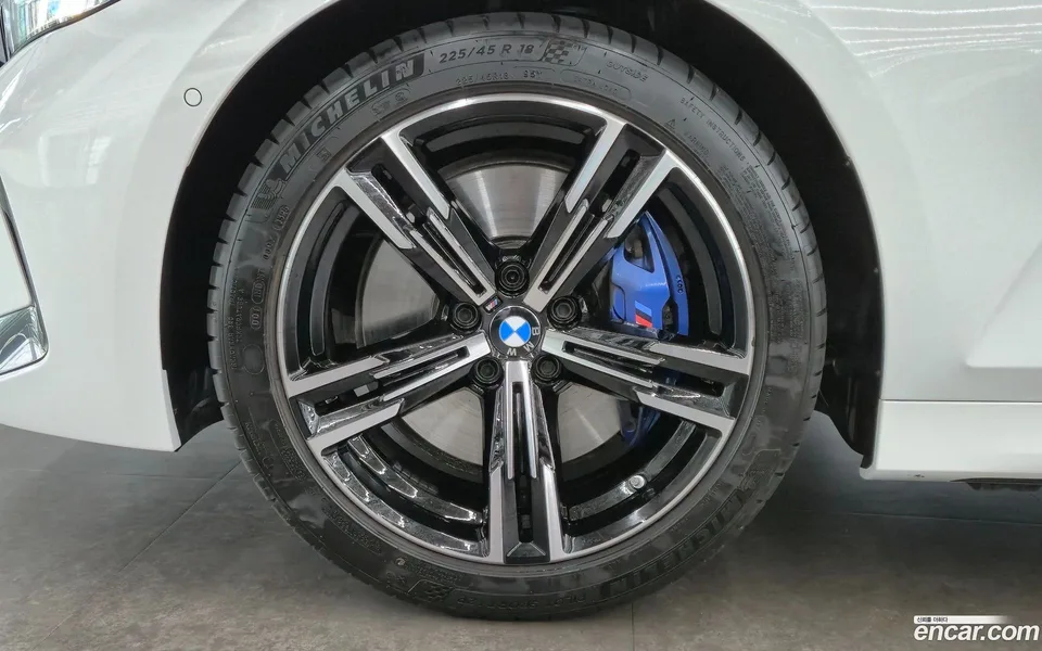 BMW 3 Series 320d M 2025 — миниатюра 5