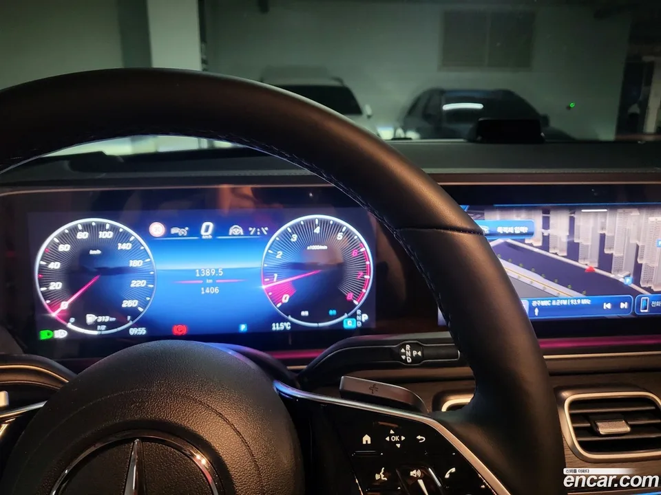 Mercedes-Benz GLE-Class GLE450 4MATIC AMG Line 2025 — миниатюра 5