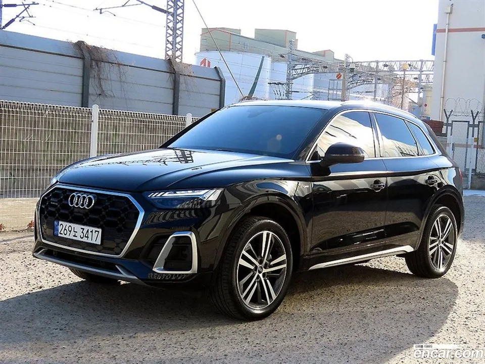 Audi Q5 45 TFSI 2023 — миниатюра 2
