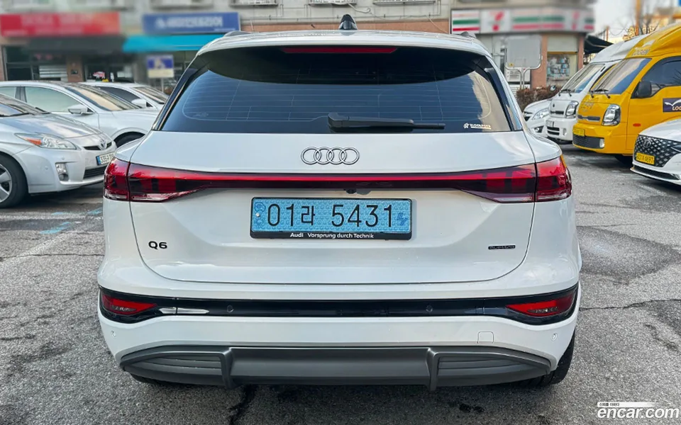 Audi Q6 e- 2025 — миниатюра 5