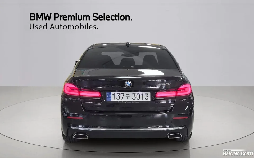 BMW 5 Series 520i 2023 — миниатюра 4
