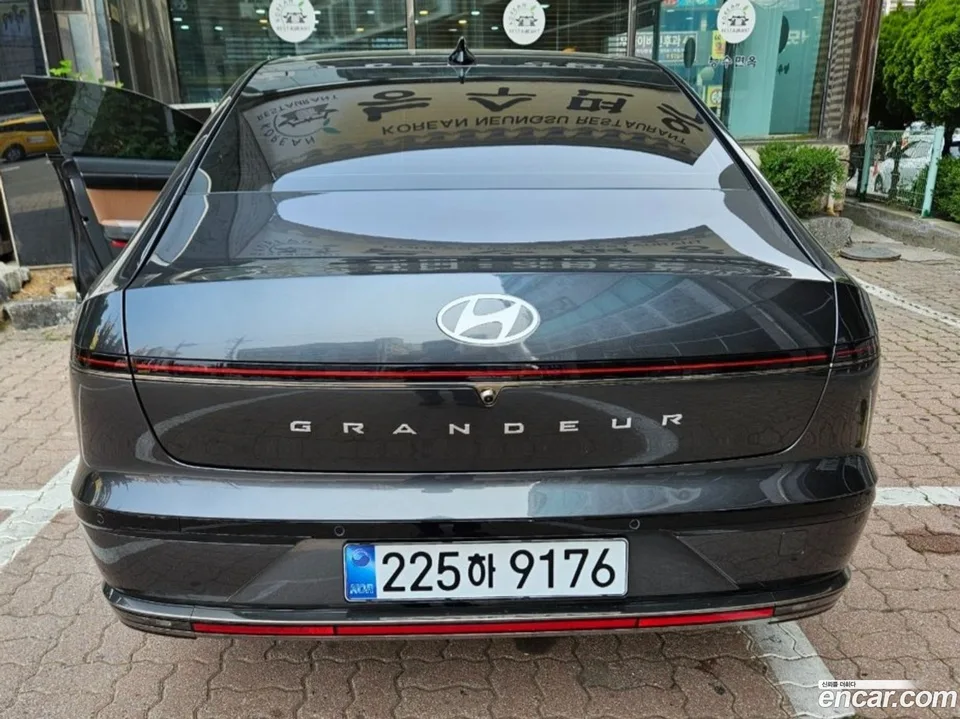Hyundai Grandeur 2.5 2WD 2025 — миниатюра 2