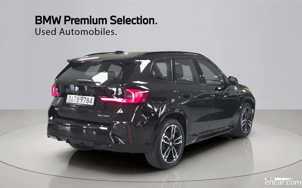 BMW X1 xDrive 20i M 2025 — миниатюра 2