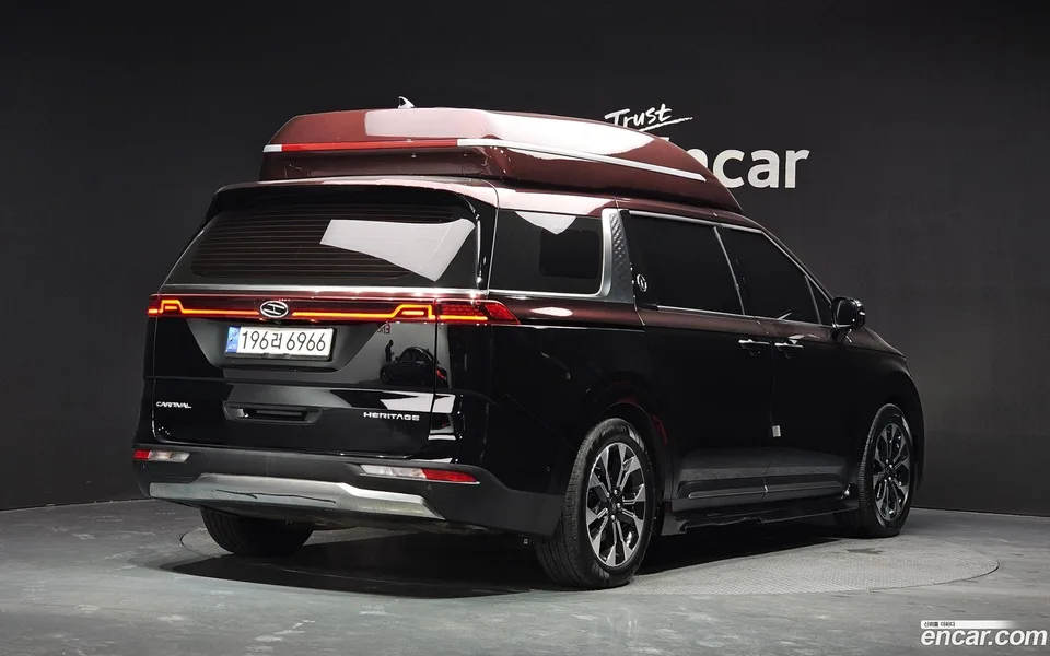 Kia Carnival 9 () 2022 — миниатюра 2