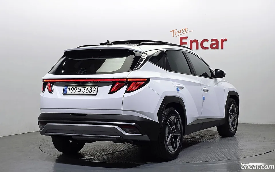 Hyundai Tucson Hybrid NX4 HEV 1.6 2WD 2024 — миниатюра 2