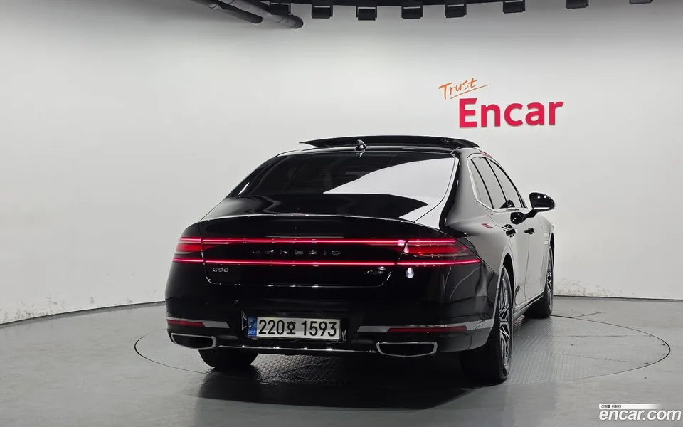 Genesis G90 3.5 AWD 2023 — миниатюра 4