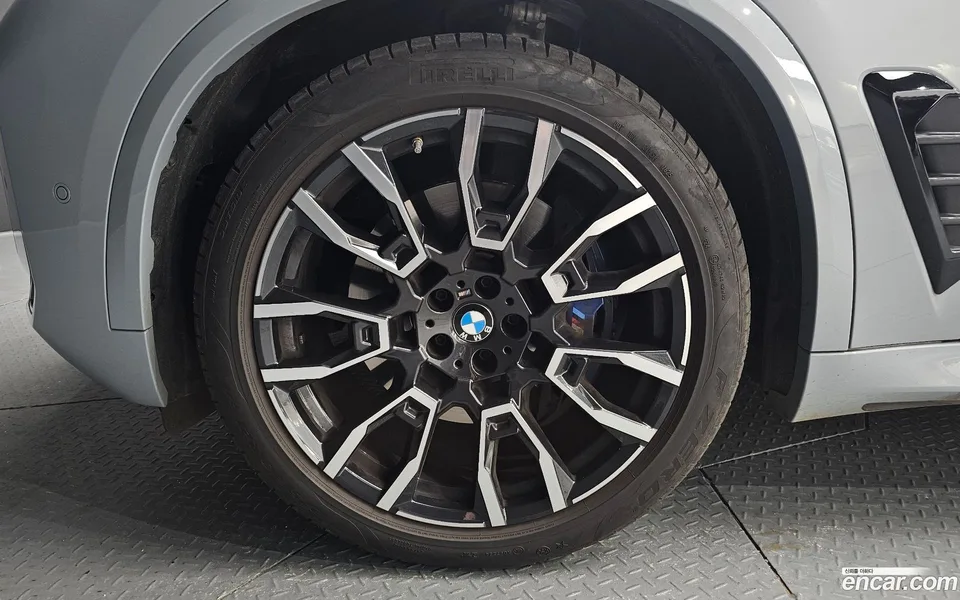 BMW X5 xDrive 30d M 2025 — миниатюра 5