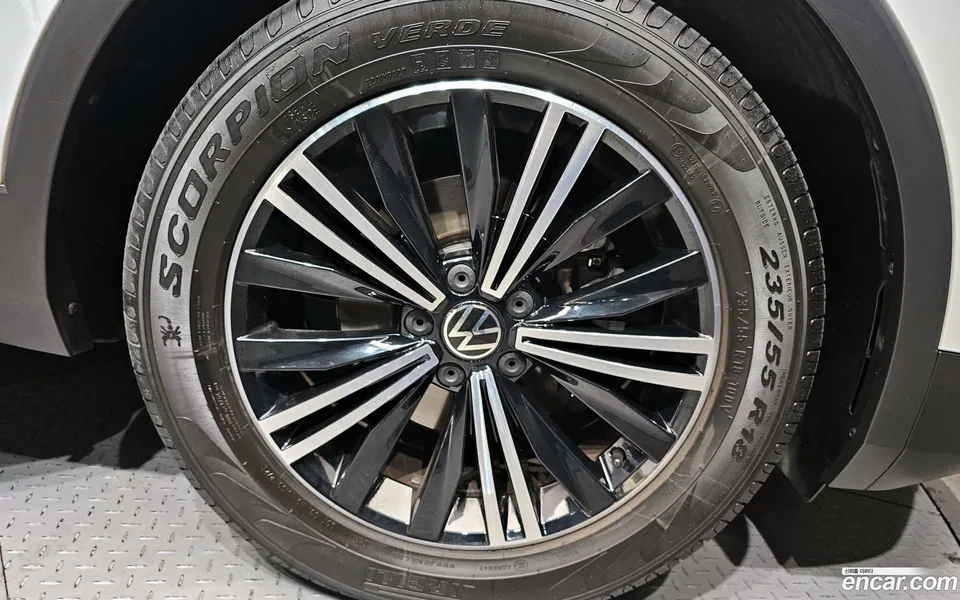 Volkswagen Tiguan 2.0 TDI 2022 — миниатюра 5