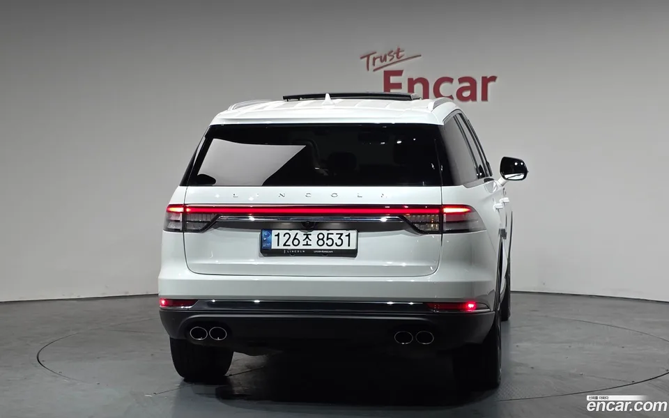 Lincoln Aviator 3.0 AWD 2022 — миниатюра 4