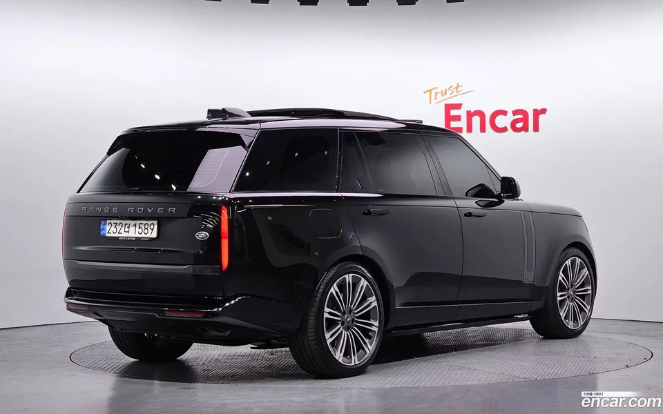 Land Rover Range Rover P530 AB LWB 2023 — миниатюра 2