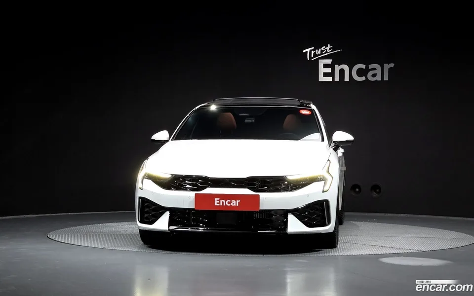Kia K5 1.6 2024 — миниатюра 3