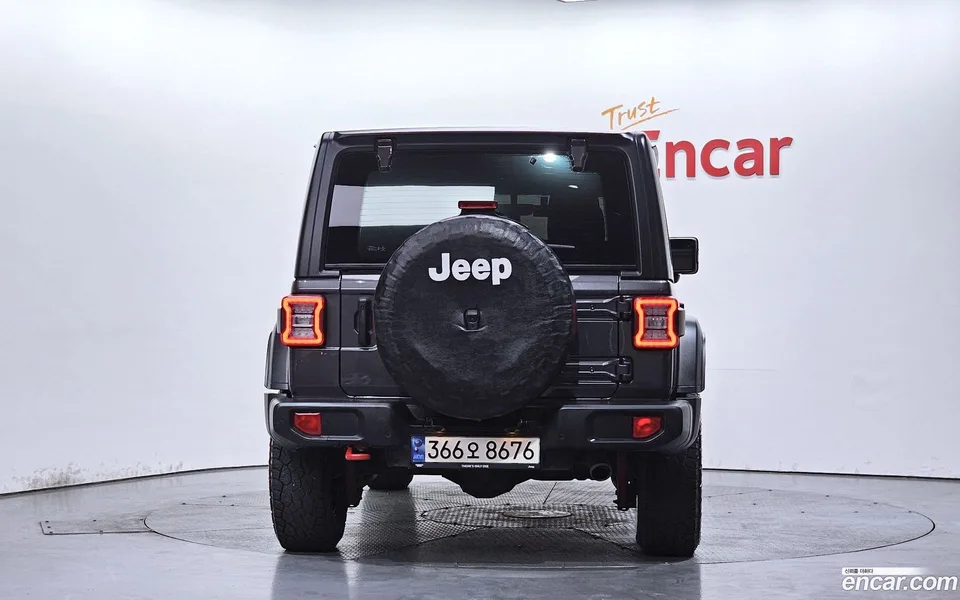 Jeep Wrangler 2.0 4 2023 — миниатюра 4