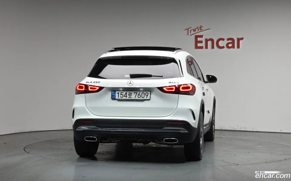 Mercedes-Benz GLA-Class GLA250 4MATIC 2022 — миниатюра 4