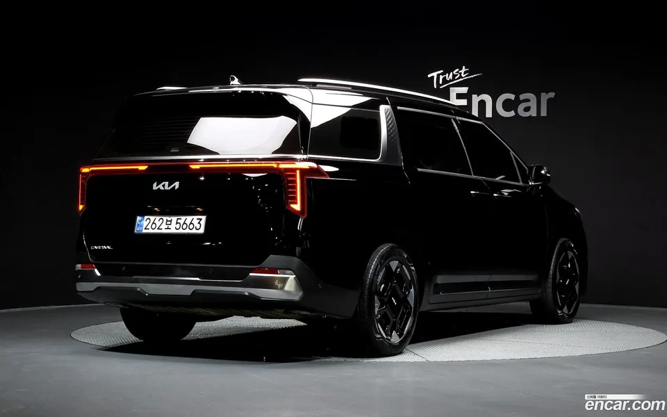 Kia Carnival 9 2024 — миниатюра 2