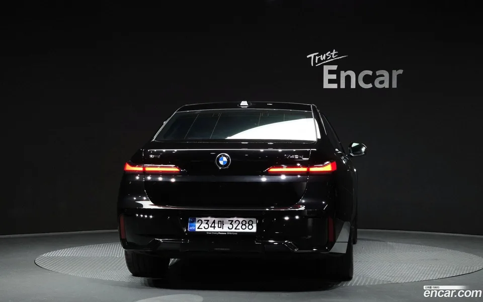 BMW 7 Series 740d xDrive M 2025 — миниатюра 4