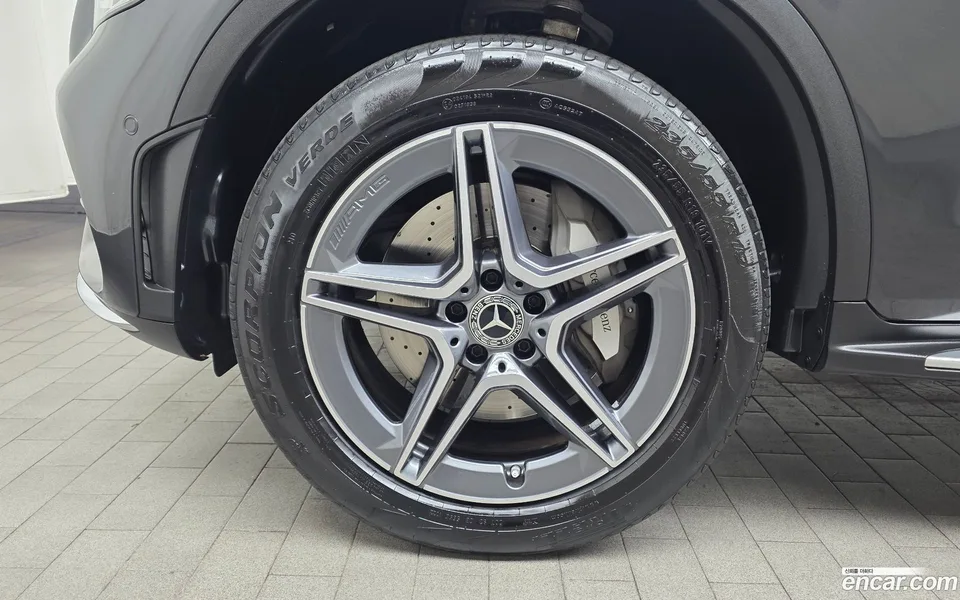 Mercedes-Benz GLC-Class GLC300e 4MATIC 2022 — миниатюра 5