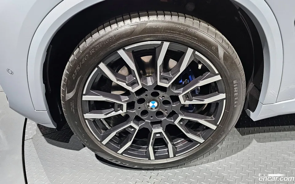BMW X5 xDrive 30d M 2025 — миниатюра 5