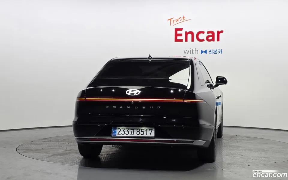 Hyundai Grandeur Hybrid 2023 — миниатюра 4