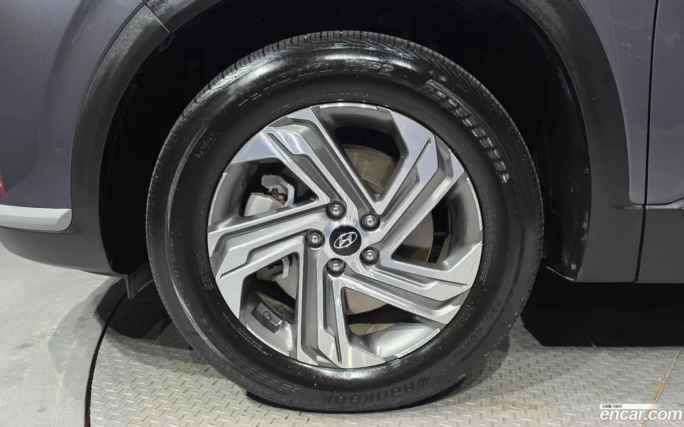 Hyundai SantaFe 2.5T 2WD 2022 — миниатюра 5