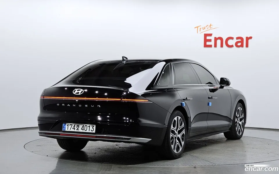 Hyundai Grandeur 2.5 2WD 2023 — миниатюра 2