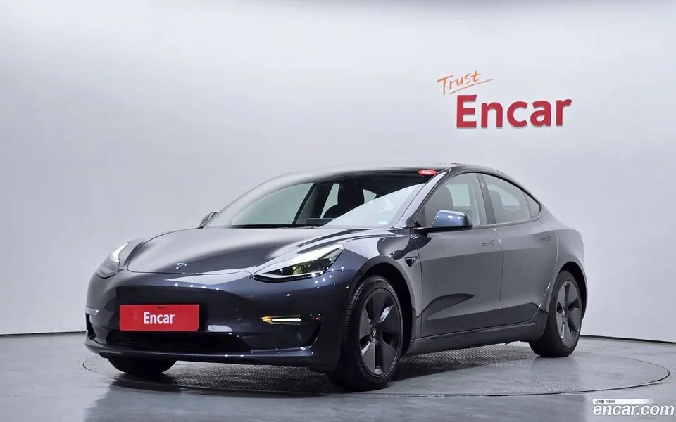 Tesla Model 3 AWD 2022 — фото 1, купить с доставкой в Москву