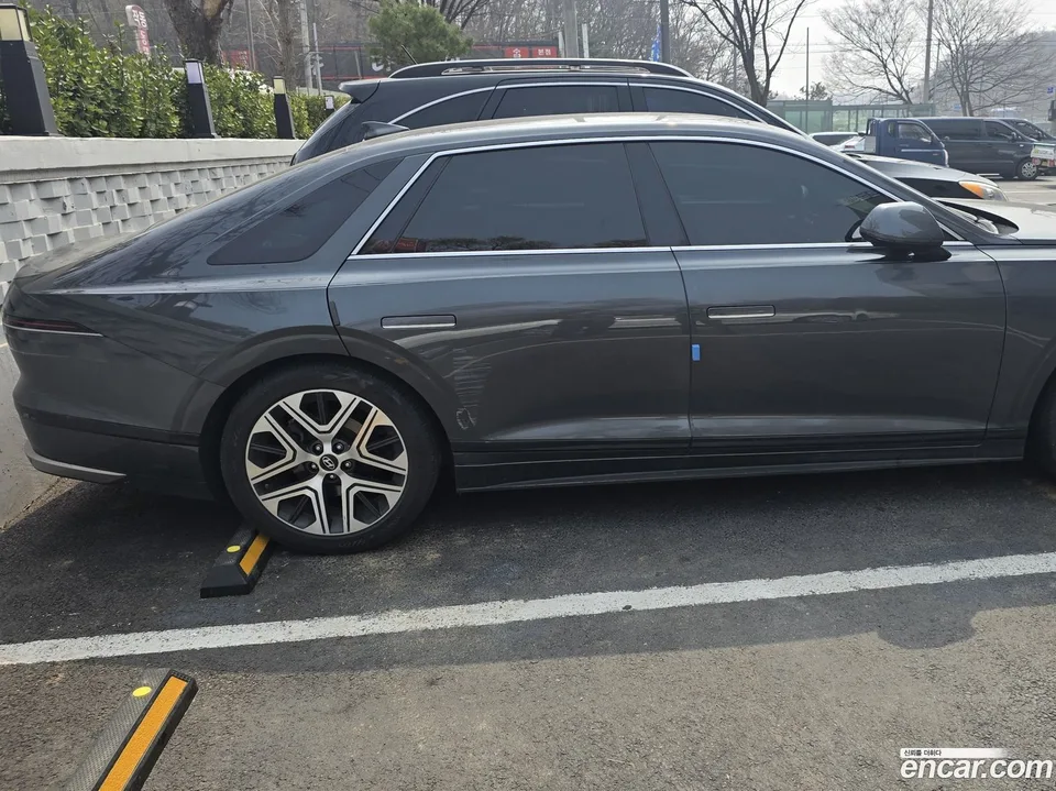 Hyundai Grandeur Hybrid 2023 — миниатюра 4
