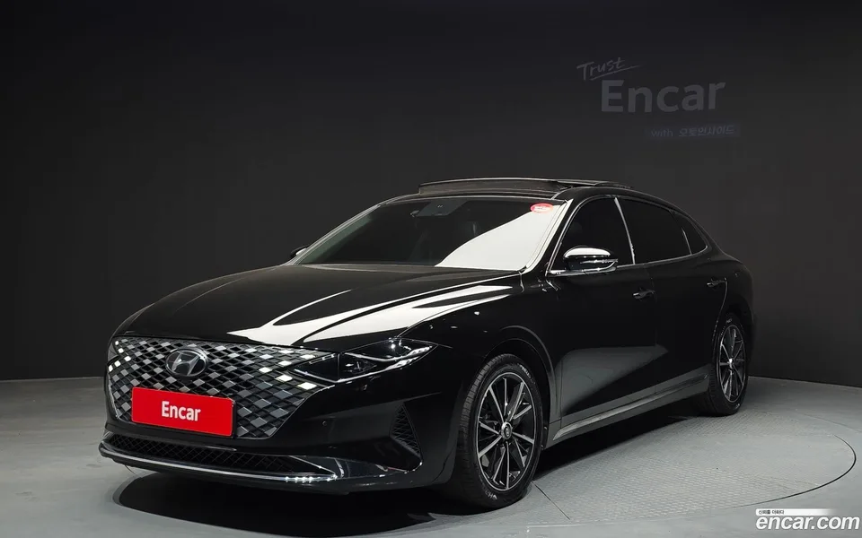 Hyundai Grandeur IG 2.5 2022 — фото 1, купить с доставкой в Москву