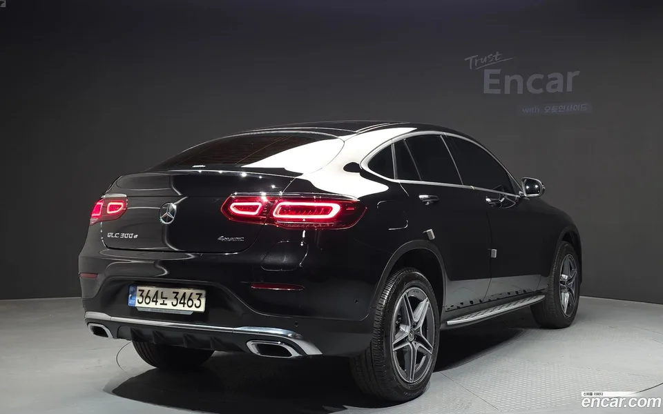 Mercedes-Benz GLC-Class GLC300e 4MATIC 2023 — миниатюра 2