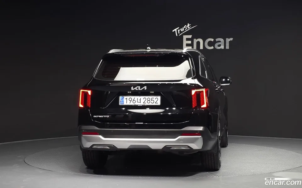 Kia Sorento 2.5T 2WD 2023 — миниатюра 4