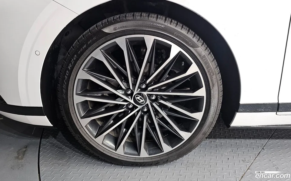 Hyundai Grandeur Hybrid 2025 — миниатюра 5