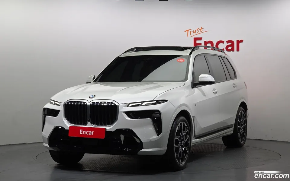 BMW X7 xDrive 40i M 7 2025 — фото 1, купить с доставкой в Москву