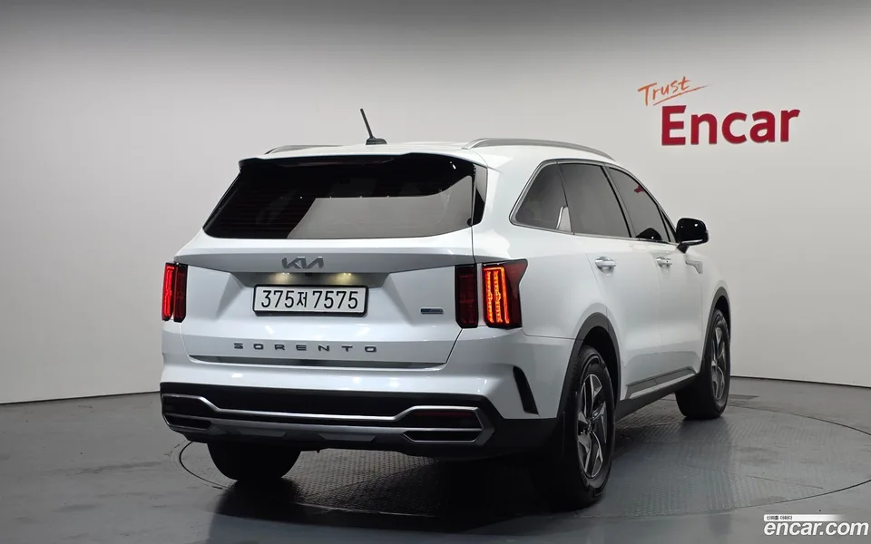Kia Sorento HEV 1.6 2WD 2022 — миниатюра 2