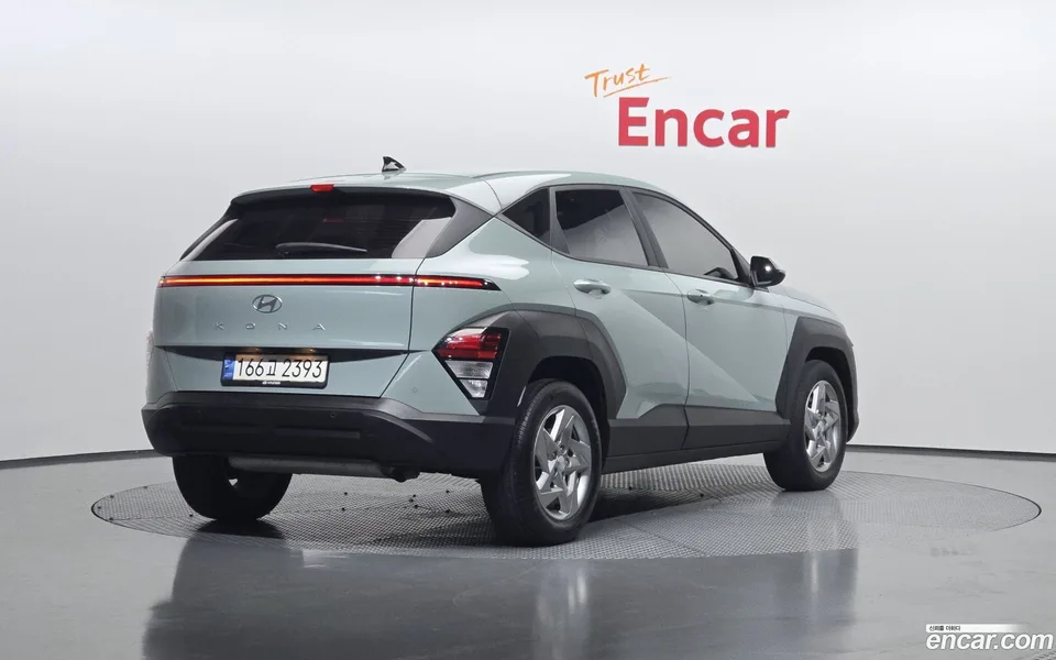 Hyundai Kona 1.6 2WD 2023 — миниатюра 2