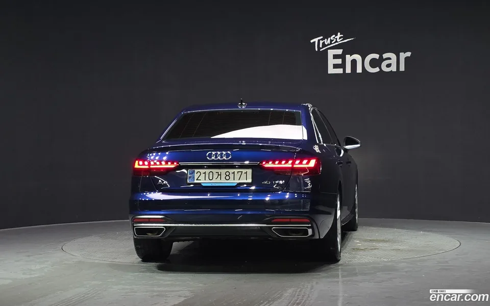 Audi A4 40 TFSI 2023 — миниатюра 4