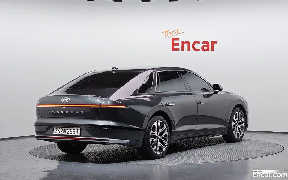 Hyundai Grandeur Hybrid 2024 — миниатюра 2