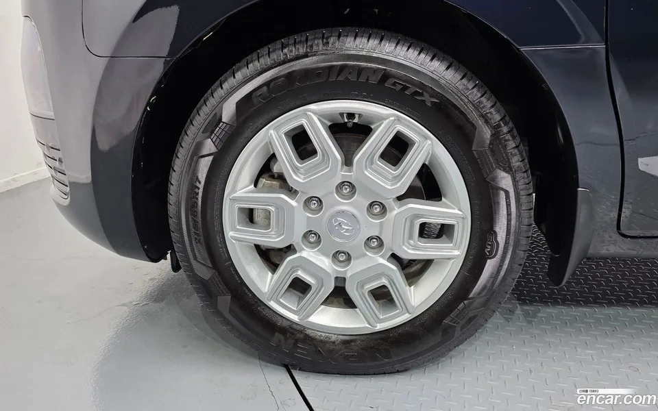 Hyundai Staria 4WD 9 2024 — миниатюра 5