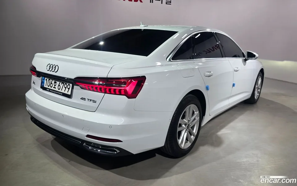 Audi A6 45 TFSI 2023 — миниатюра 2