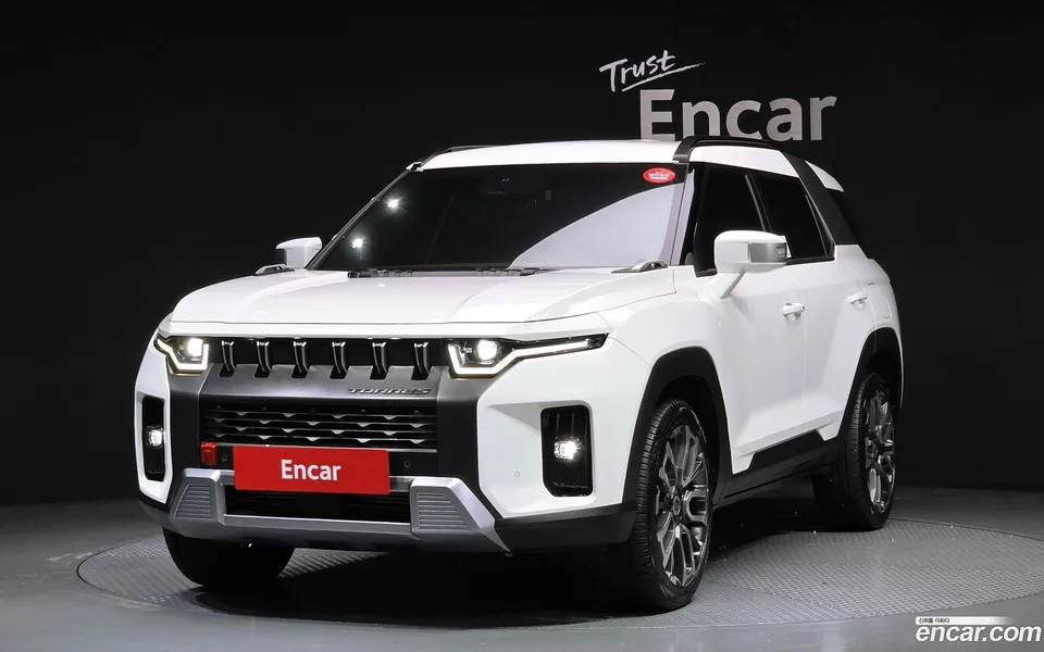 KG Mobility Torres 1.5 2WD 2023 — фото 1, купить с доставкой в Москву