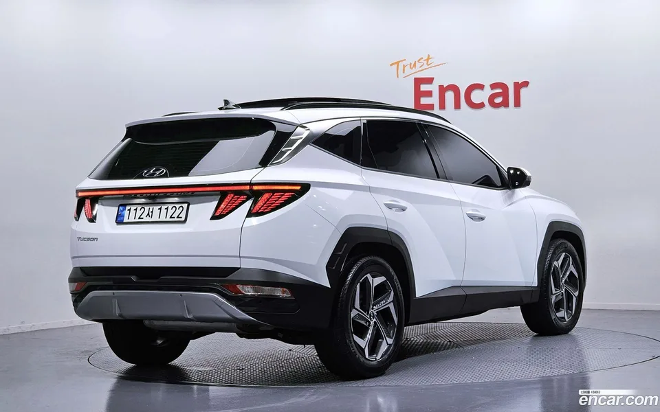 Hyundai Tucson 1.6 2WD 2022 — миниатюра 2