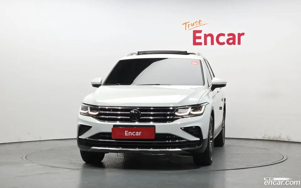 Volkswagen Tiguan 2.0 TDI 2024 — миниатюра 3