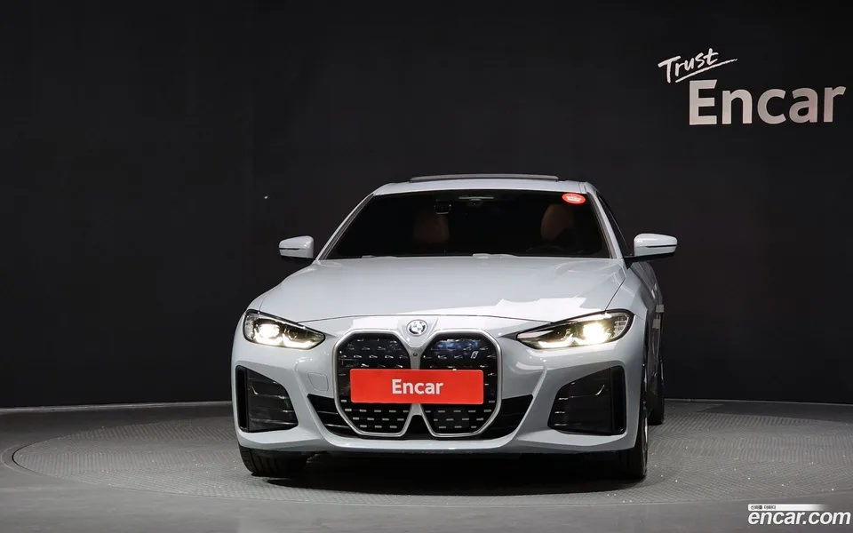 BMW i4 eDrive40 M 2022 — миниатюра 3