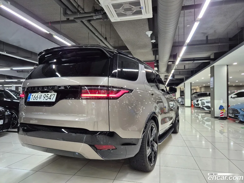 Land Rover Discovery D350 HSE 2025 — миниатюра 5