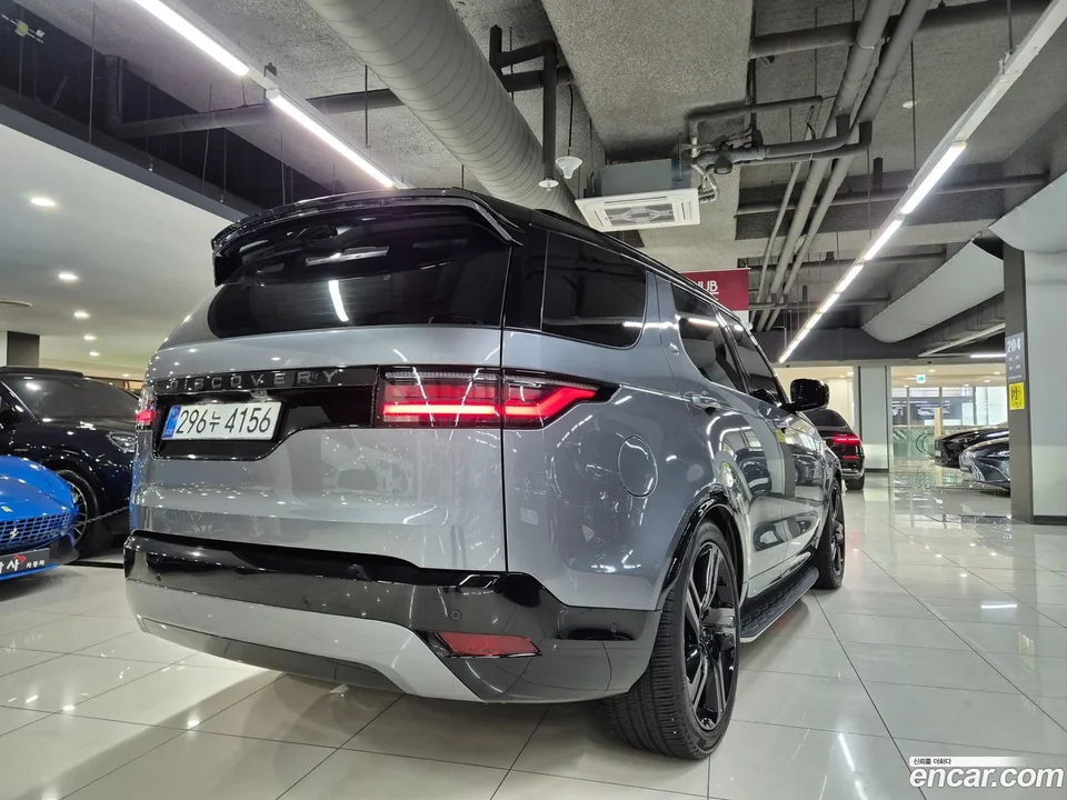 Land Rover Discovery P360 HSE 2025 — миниатюра 4