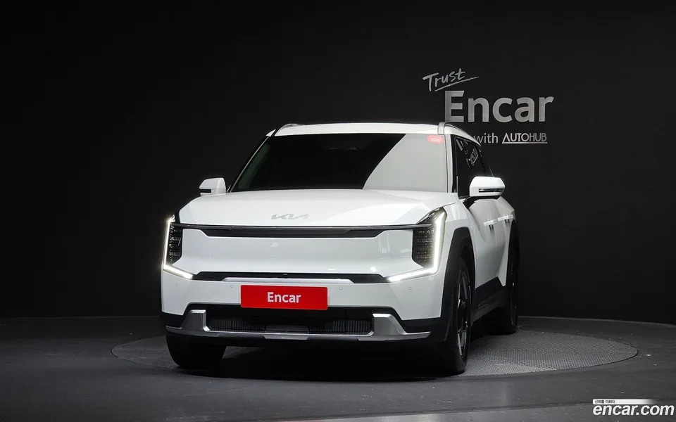 Kia EV9 2WD 2025 — миниатюра 3