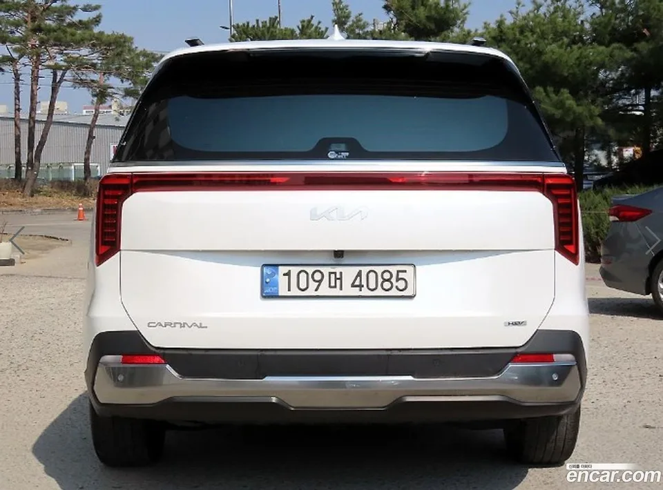 Kia Carnival HEV 7 2024 — миниатюра 4