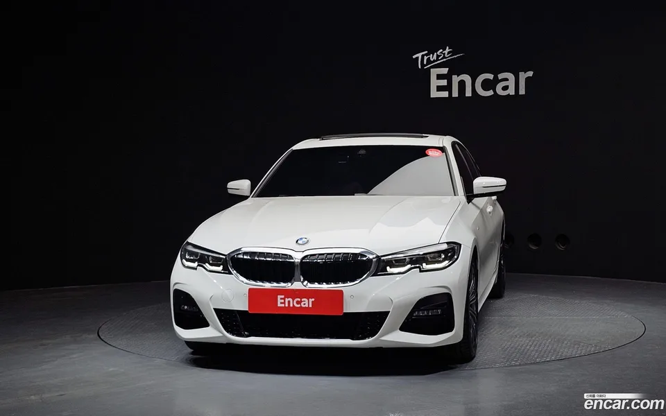 BMW 3 Series 320i M 2022 — миниатюра 3