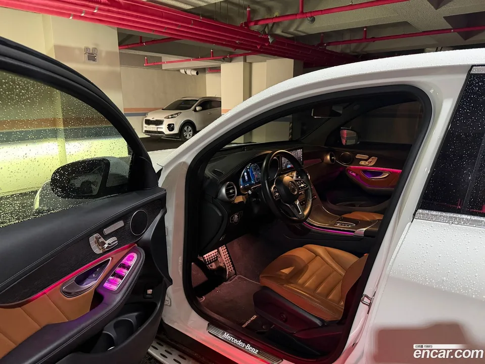 Mercedes-Benz GLC-Class GLC300 4MATIC 2022 — миниатюра 4