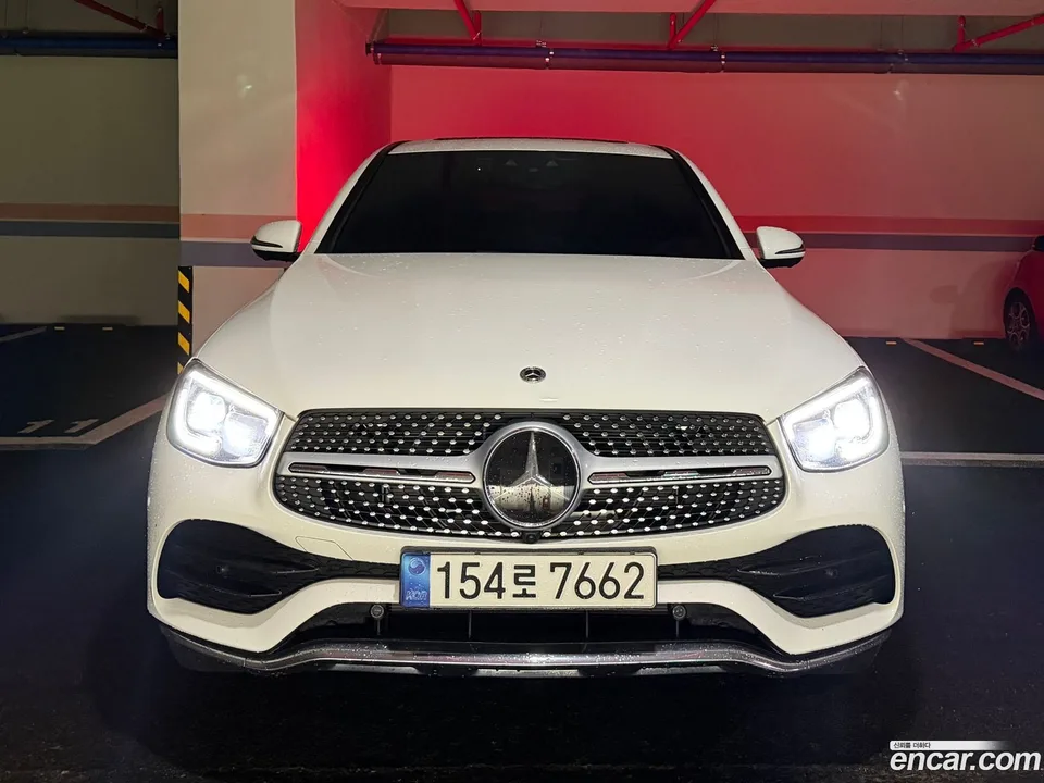 Mercedes-Benz GLC-Class GLC300 4MATIC 2022 — фото 1, купить с доставкой в Москву