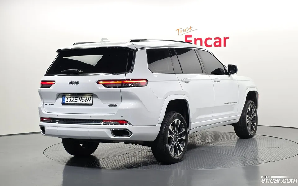 Jeep Grand Cherokee L 3.6 2022 — миниатюра 2