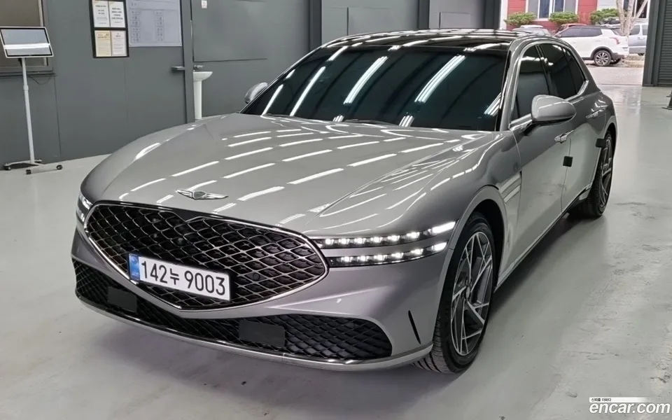 Genesis G90 (RS4) 3.5 AWD 2025 — фото 1, купить с доставкой в Москву